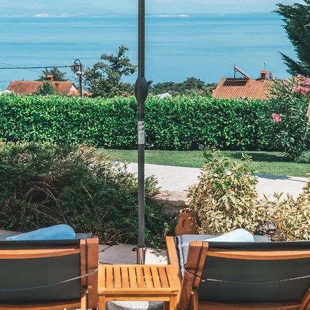 Panoramic Sea View And Pool Opatija *