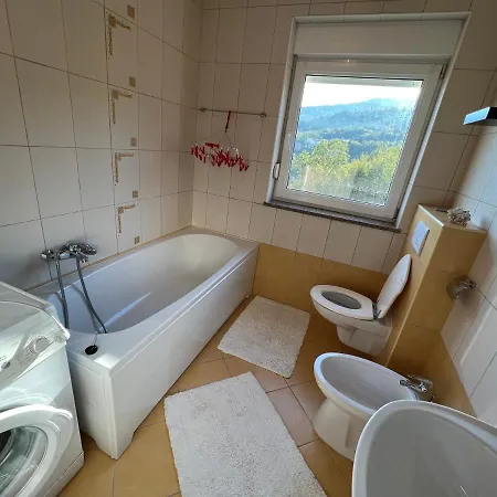 Panoramic Sea View And Pool Opatija דירה